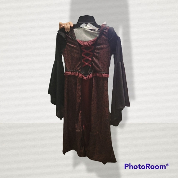 Medieval Halloween costume - Picture 1 of 2